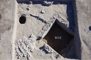 4) Area 1 E8/g7 R112 後期鉄器時代(I-2)［クリックで拡大］