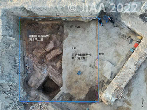 Fig. 19: 前期青銅器時代第2火災層、E9/d1グリッドの東部分、第III層［クリックで拡大］