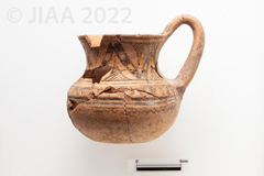 Fig. 38: 彩文土器YH22-48［クリックで拡大］